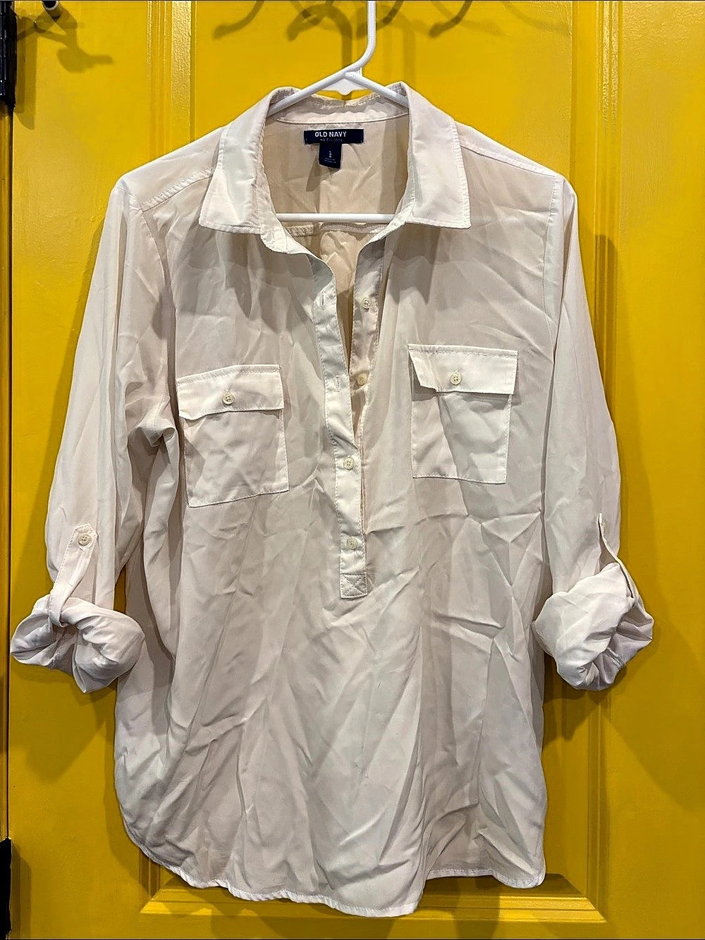 Old Navy cream Long-Sleeve Button-Front Utility Shirt Large